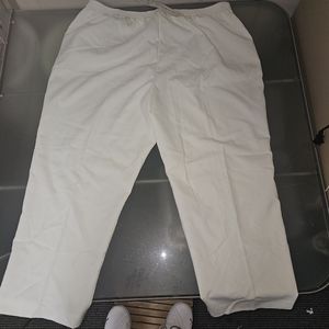 Pants Alfred Dunner, White corduroy fabric, Size 22W non-see-trough